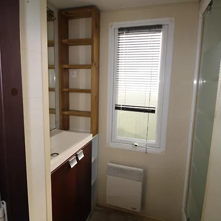 アパート Land's Hause Par La Conciergerie Francaise Emplacement E24 パタイアス
